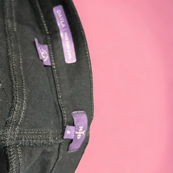 NYDJ Daulat Wide Cuff Capri Size 6 - Picture 5 of 10